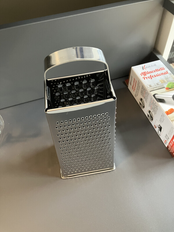 Large cheese grater