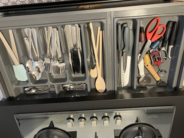 Cutlery and small kitchen tools